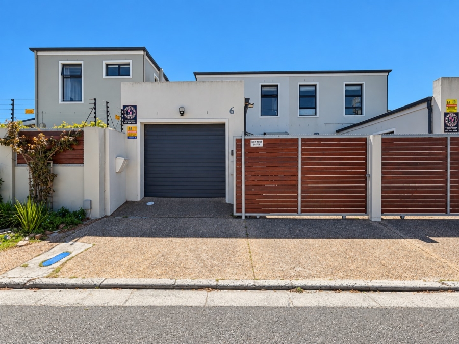 To Let 2 Bedroom Property for Rent in Diep River Western Cape